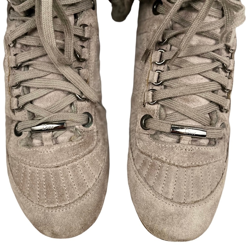 DIOR Shearling lined Cannage Suede boots - Picture 5 of 15